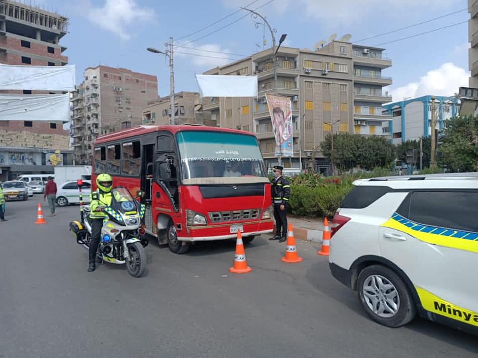 نشاط مرورى لمتابعة الاجراءات الاحترازية لكورونا … المنيا : حسن الجلاد