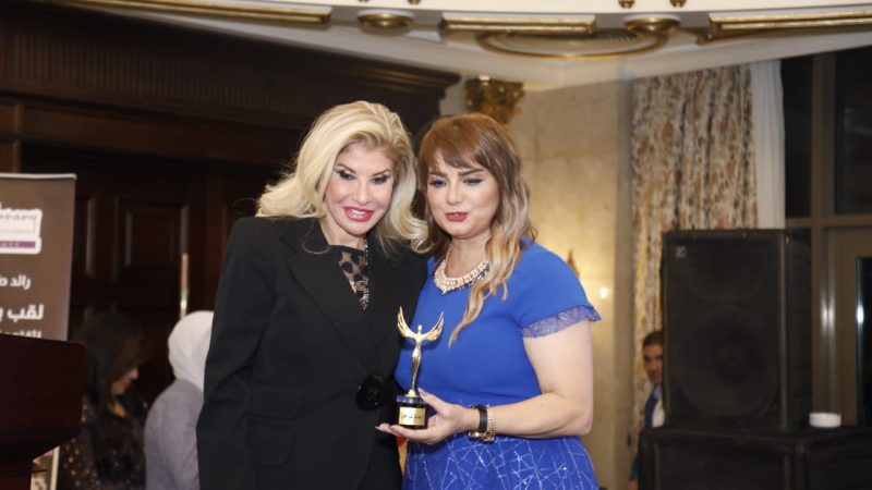 مهرجان المرأة العربية يكرم هالة سرحان ووفاء عامر