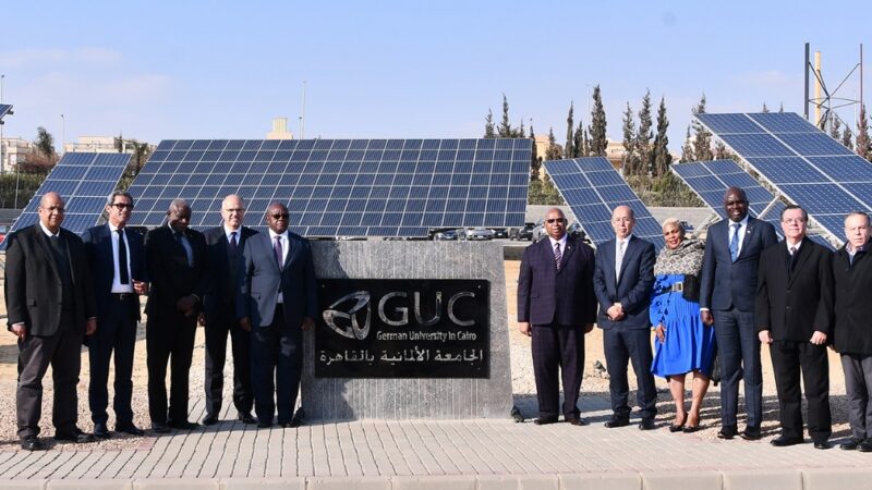 رئيس برلمان زيمبابوى : الجامعة الالمانية بالقاهرة أول جامعة بأفريقيا بها مجمع صناعي